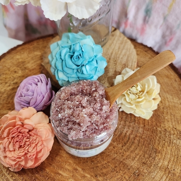 Handmade Lavender Lush‎ Salt Scrub - Picture 4 of 5